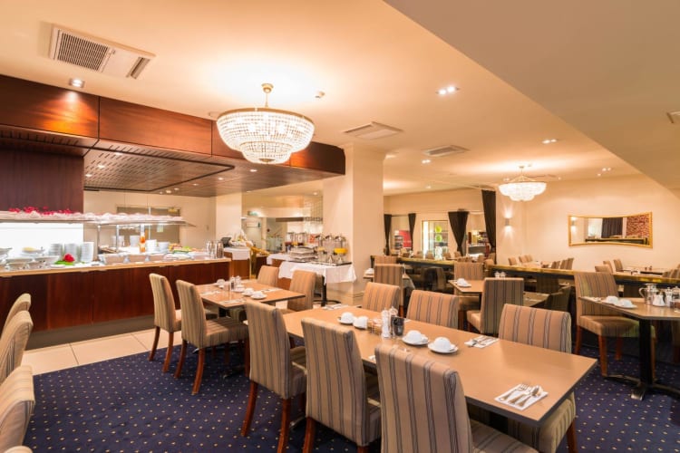 Carlton Restaurant